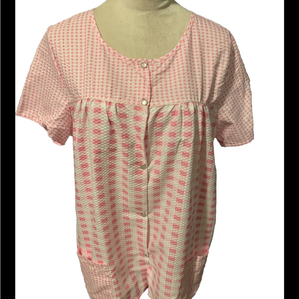 Lati Fashion Smock Top  Short Sleeve Seersucker Snap Front Medium